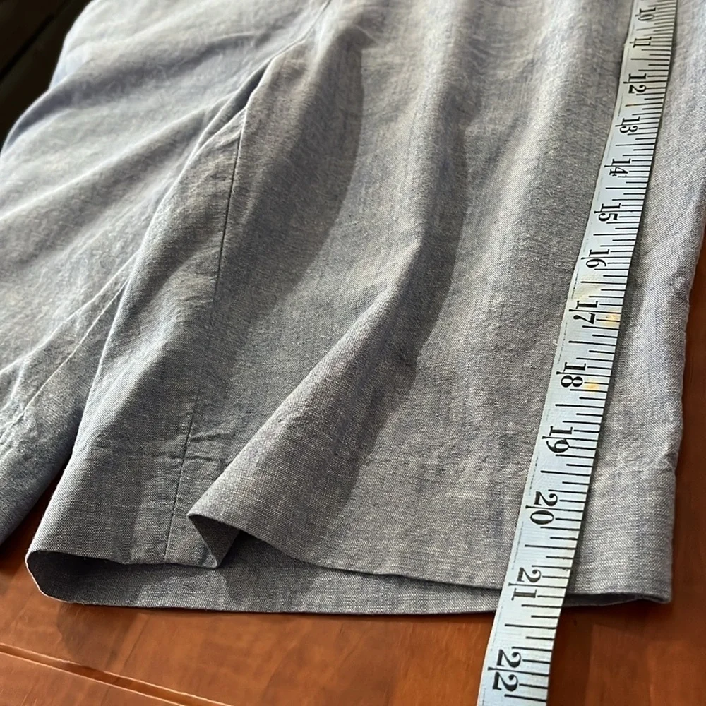 Talbots ‘Perfect Short’ 10.5 Inch Chambray Bermuda Shorts 100% Cotton Women Sz 2